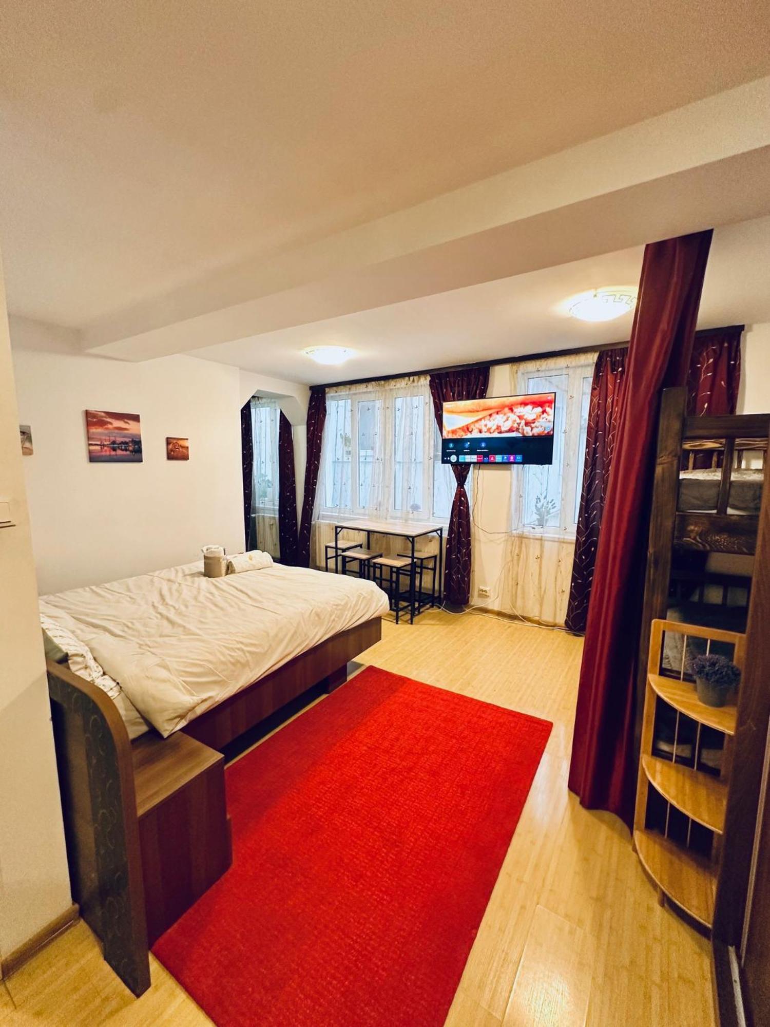 Brasov Place别墅 外观 照片